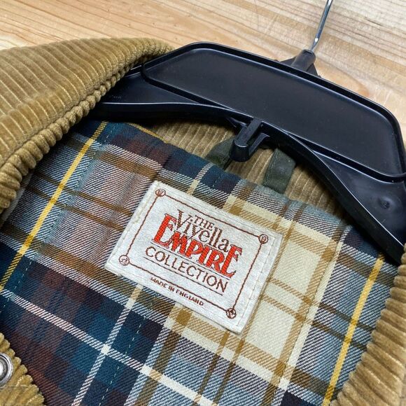 VINTAGE Viyella Jacket 42 Olive Green Wax Coat Empire Collection England Made - Picture 2 of 16